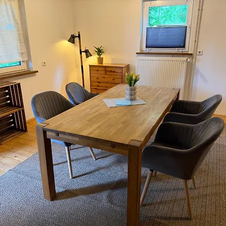 Idyllische Auf Privatem Pferdehof Fuer Bis Zu 6 Personen Apartment Lachendorf