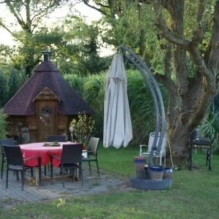 Apartment Idyllische Auf Privatem Pferdehof Fuer Bis Zu 6 Personen *